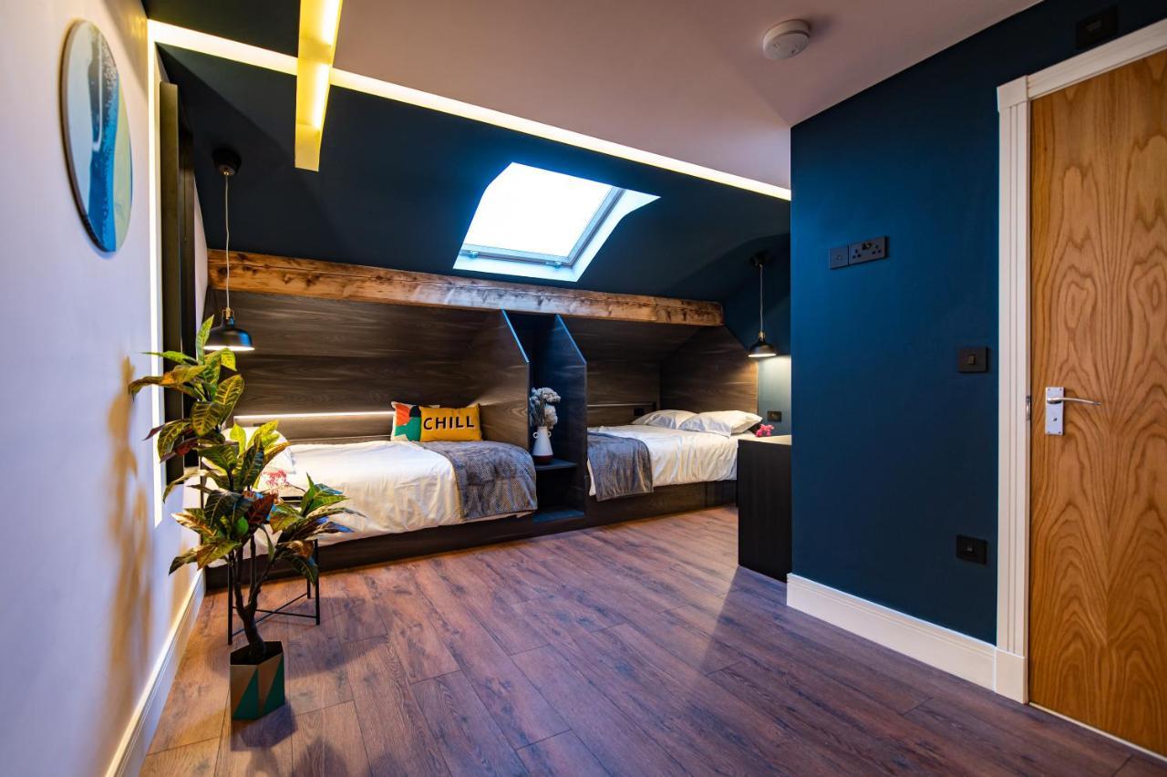 The Nest - Luxury 16 Person Apt W Jacuzzi & Parking Blackpool Exterior photo