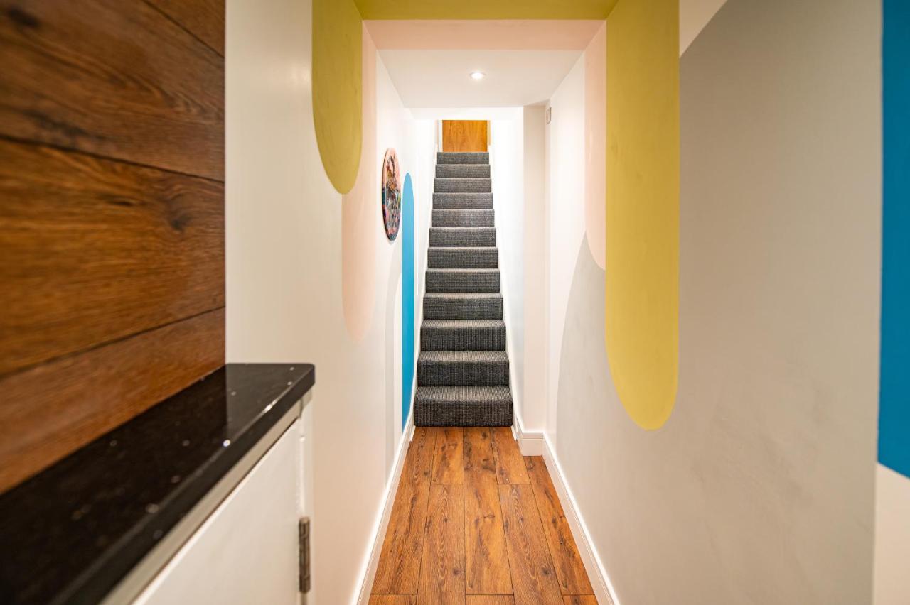 The Nest - Luxury 16 Person Apt W Jacuzzi & Parking Blackpool Exterior photo