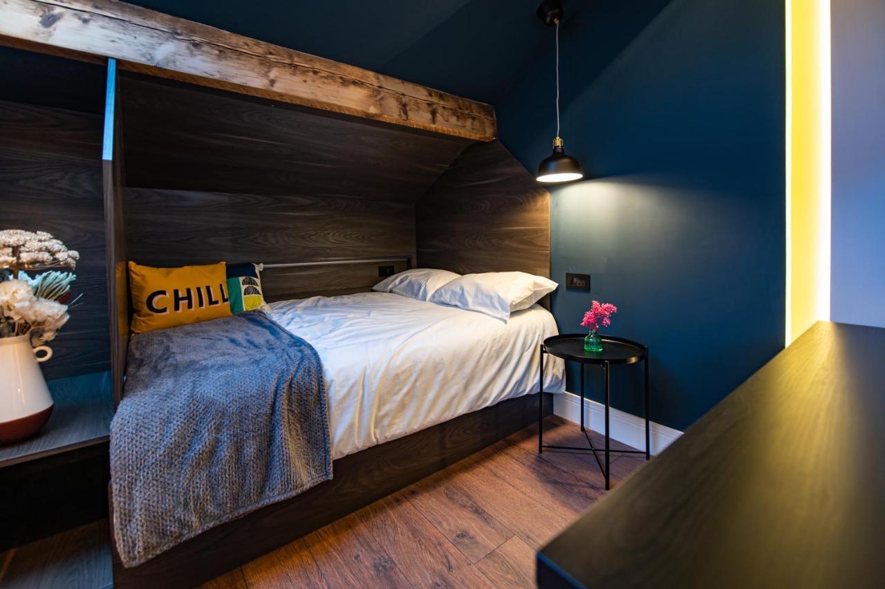 The Nest - Luxury 16 Person Apt W Jacuzzi & Parking Blackpool Exterior photo